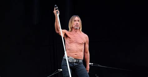 Incroyable Twist: Iggy Pop’s Surprise Reunion With The Stooges at Coachella